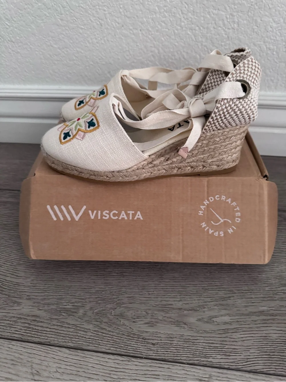 Viscata Barcelona Women's Cream Embroidered Espadrilles